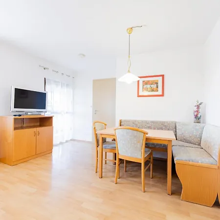Krapf Apartment *